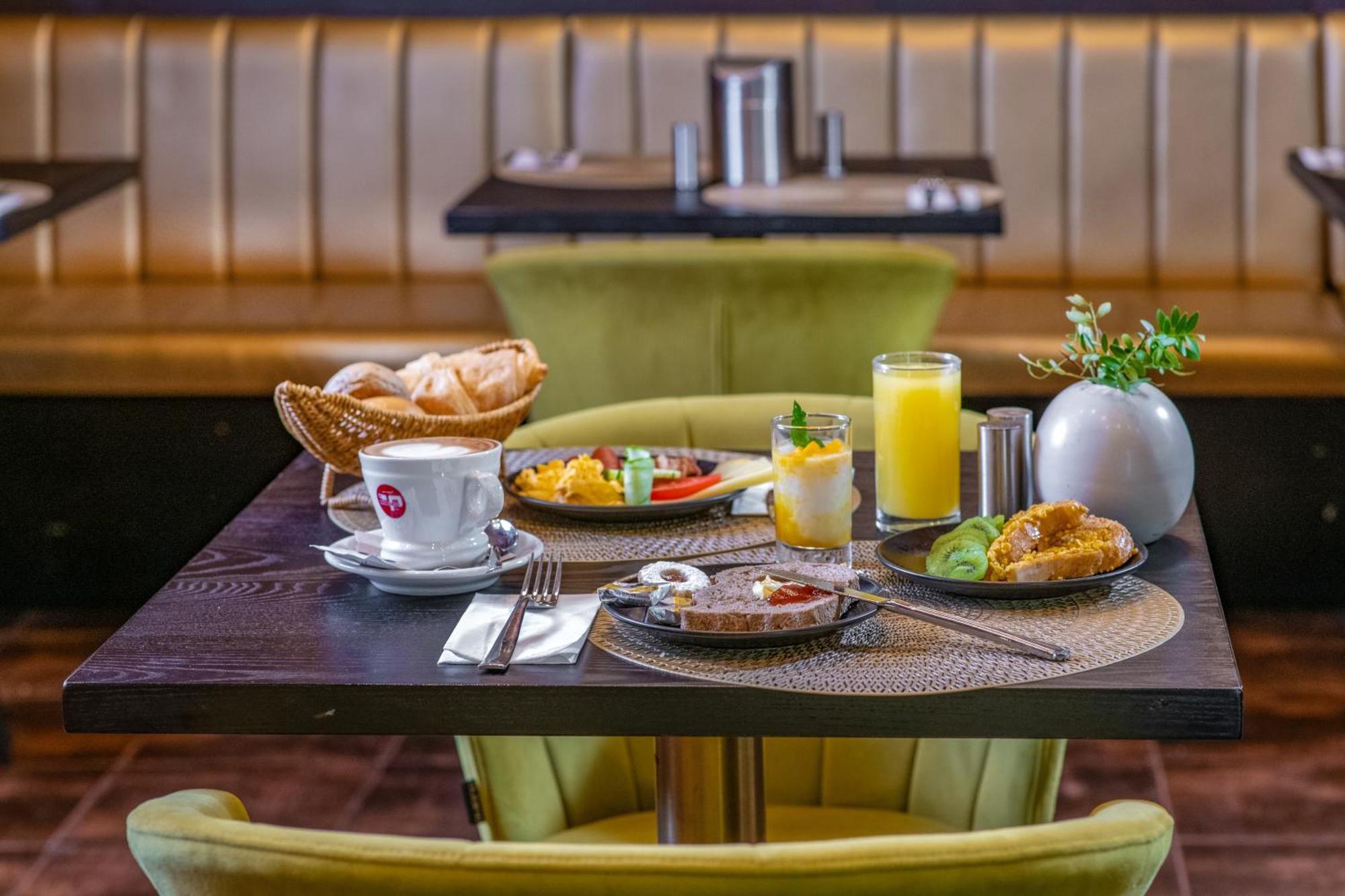 Andrassy Thai Hotel Budapešť Exteriér fotografie